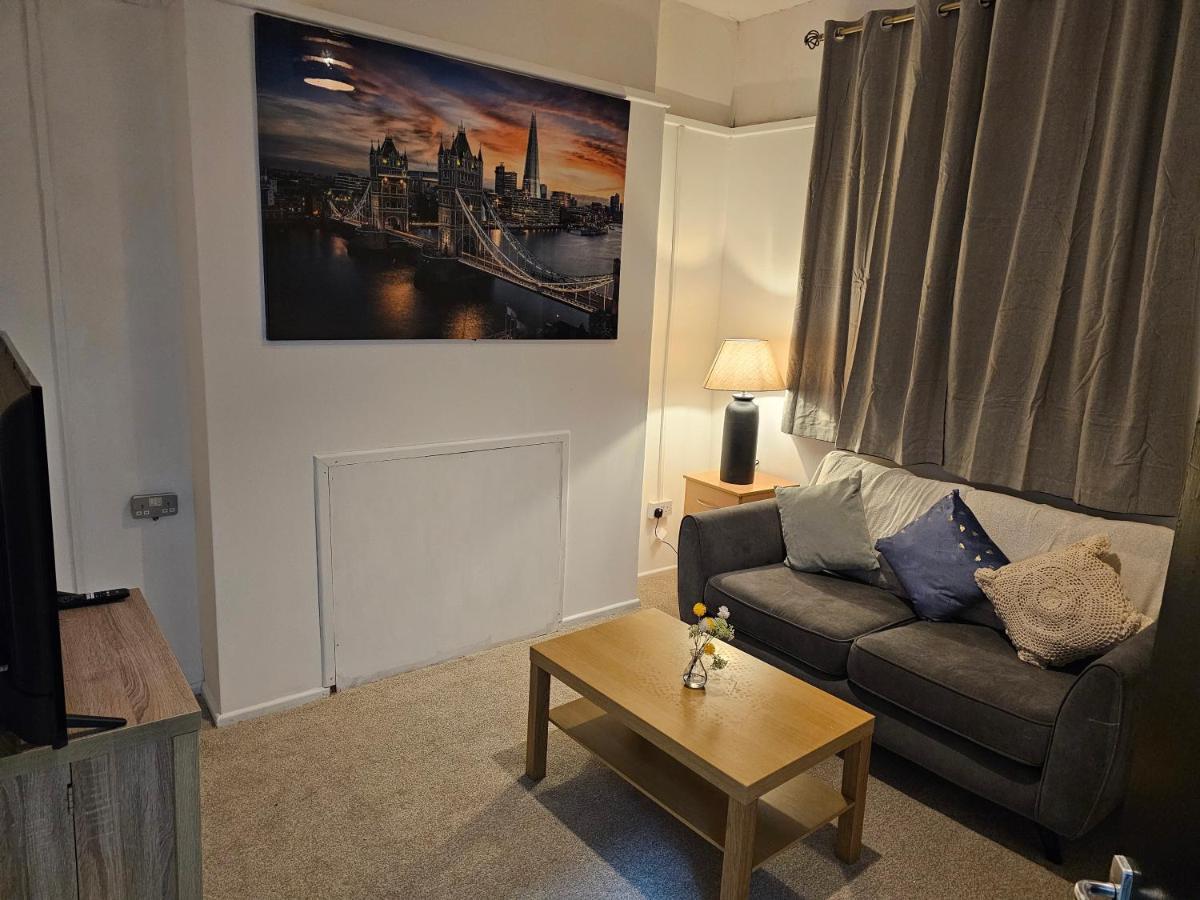 Skyline Queen'S Suites 203 Swansea Zewnętrze zdjęcie